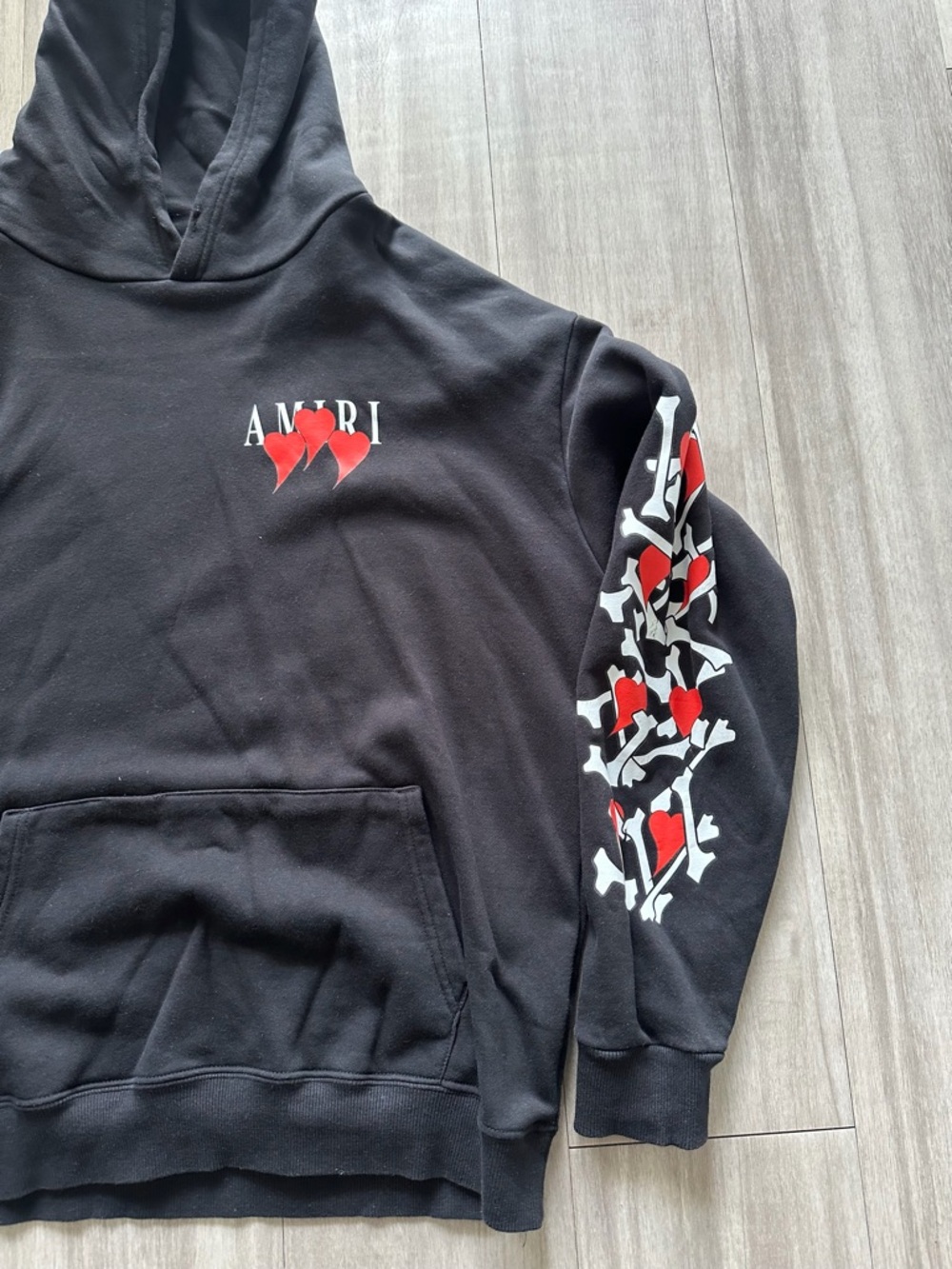 AMIRI Black Hoodie with Red & White Heart Sleeve Graphics (LARGE) - Picture 4 of 7